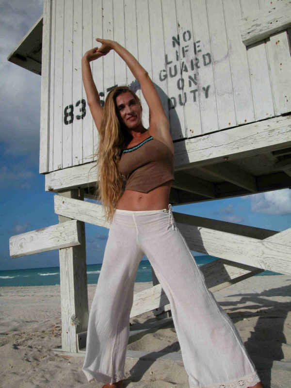 LIFE GUARD - aquawoman id# P004